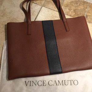 Vince Camuto tote